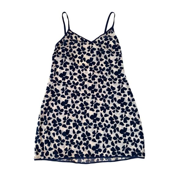 Victoria’s Secret Velvet Flowers on Nude Mesh Chemise Night Slip Gown - Picture 6 of 13